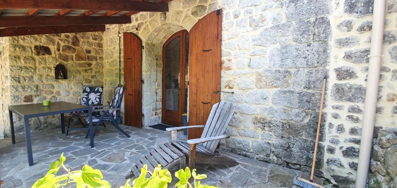 Mas Le Corbery Apartment Largentiere Exterior photo